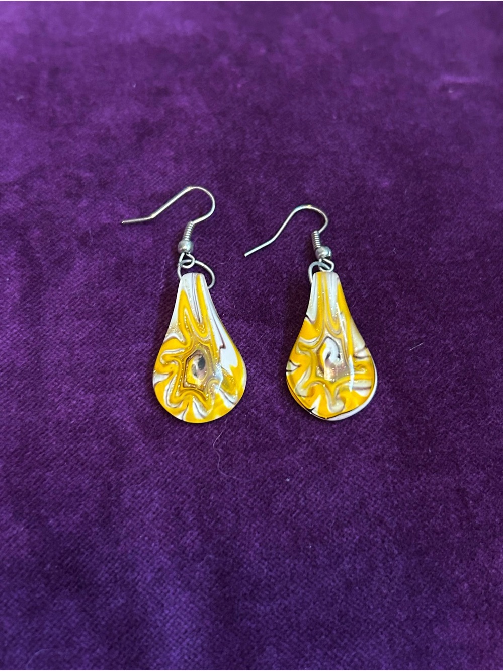 Yellow murino glass hook earrings